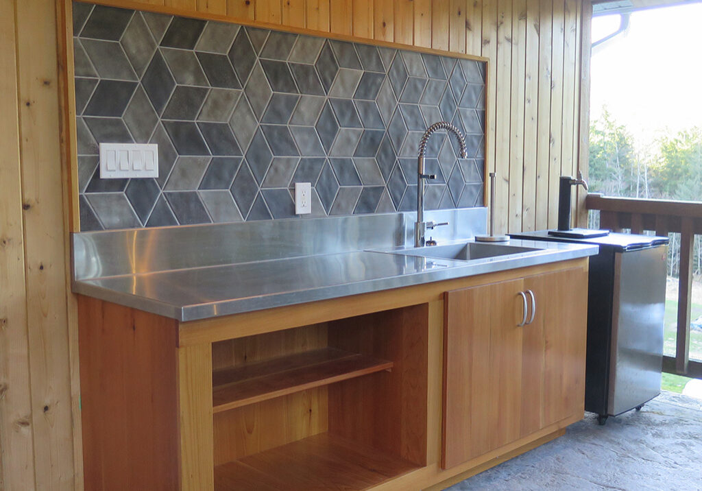 Bluff kitchen